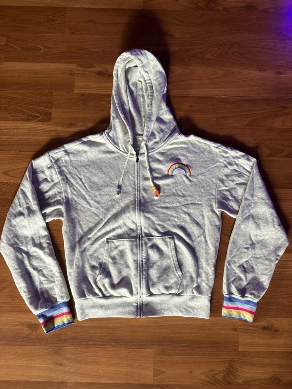 SO Light Gray Full-Zip Hoodie with rainbow cuffs & embroidery